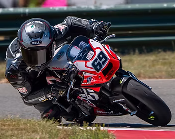 Jesse James Shedden racing