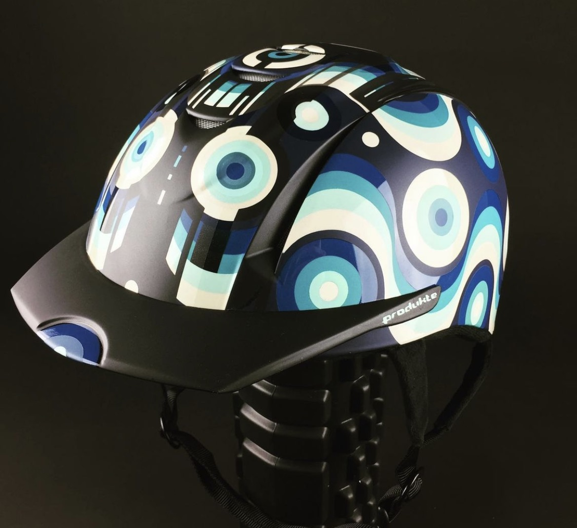 Produkte Helmet 0534