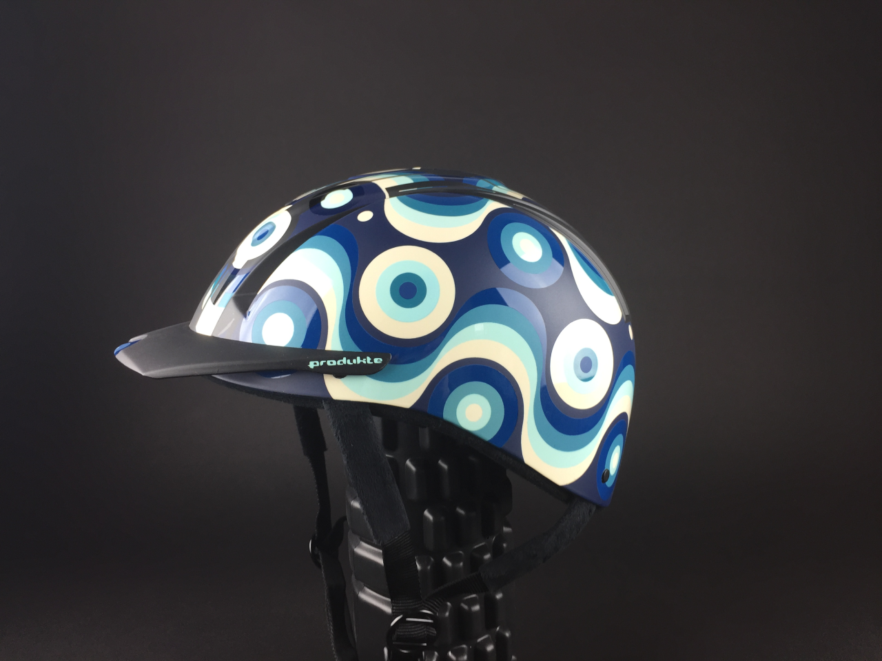 Produkte Helmet 8111