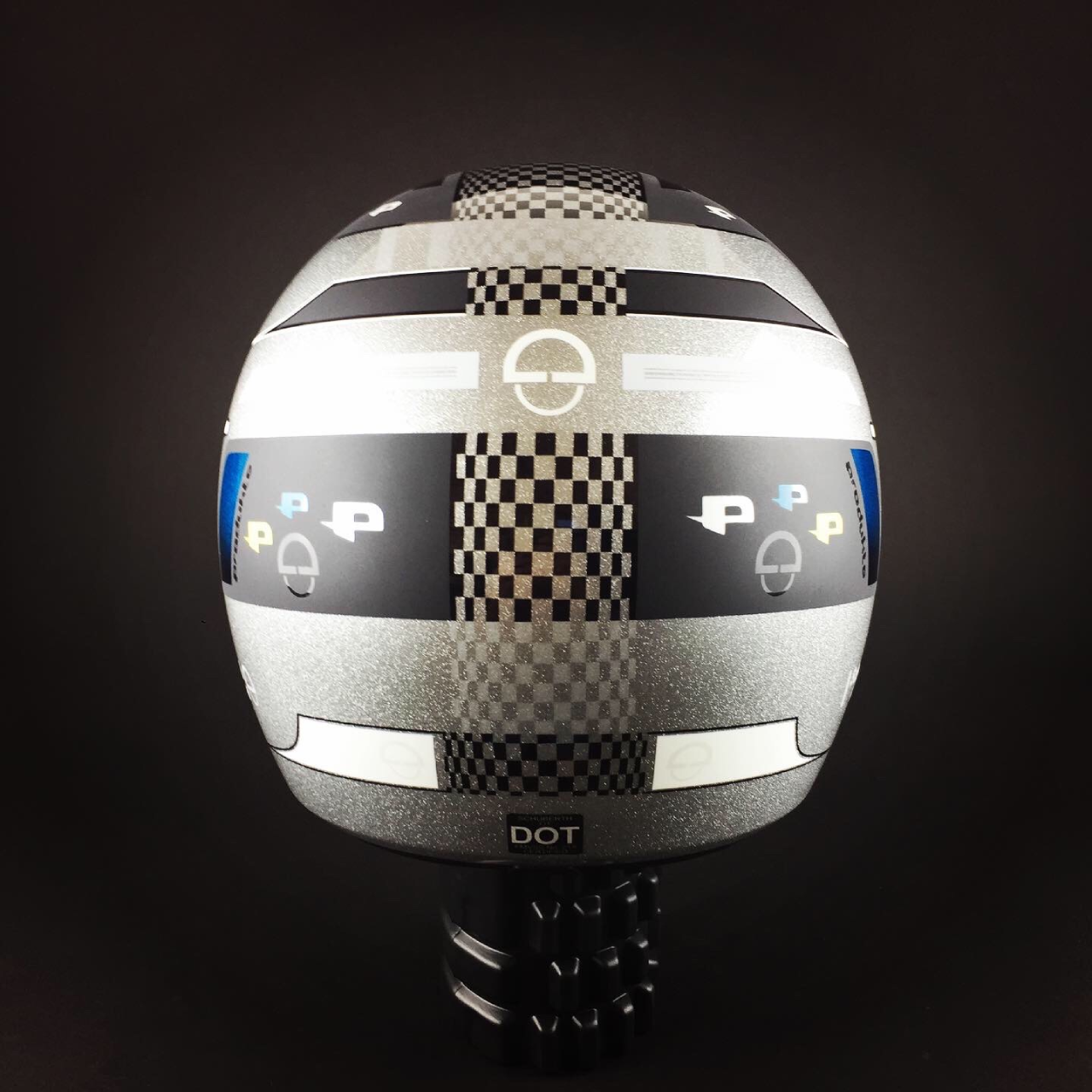 Produkte Helmet D083