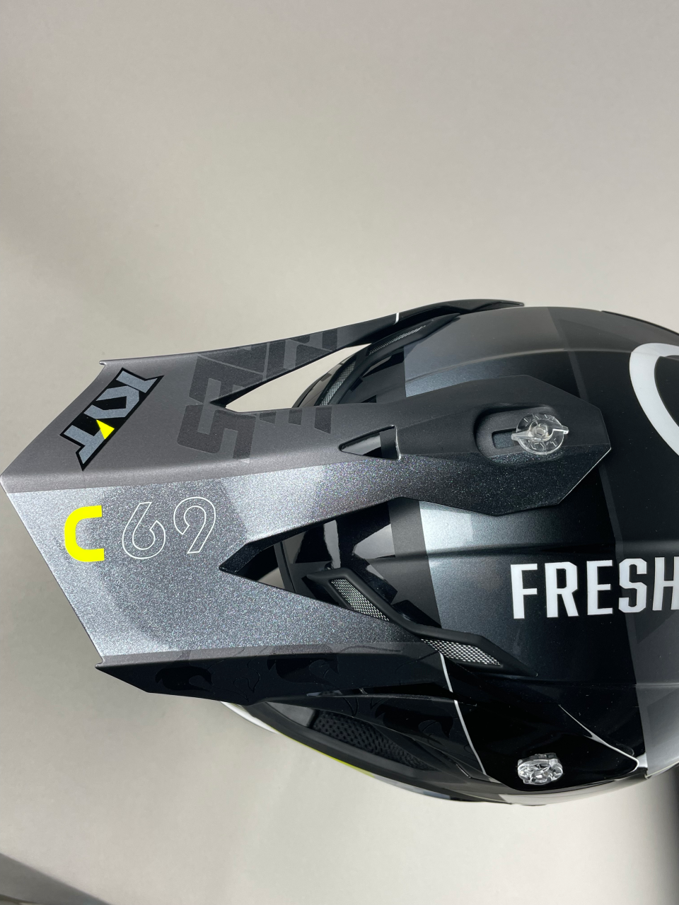 Jesse James Shedden helmet