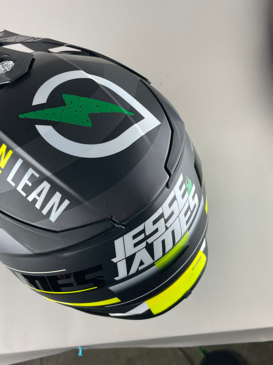 Jesse James Shedden helmet